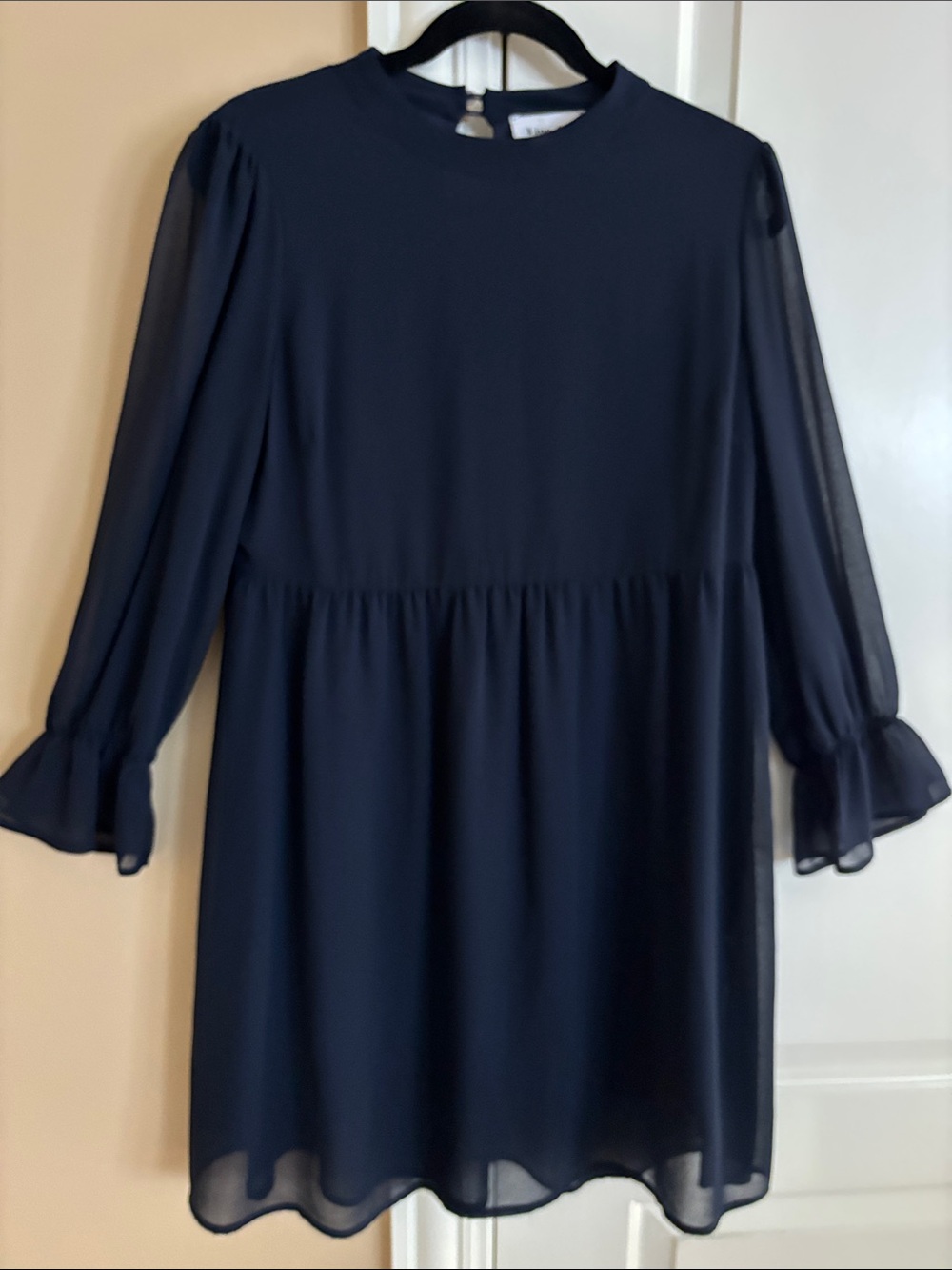 Line + Dot Navy Blue Chiffon Ruffle Sleeve Mini Dress Size L